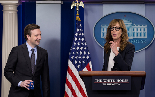 allison-janney-at-white-house-briefing-about-opiate-epidemic