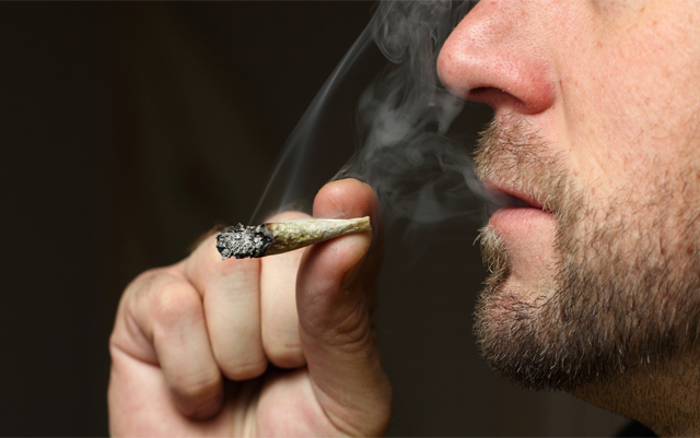 floridas-ban-on-smokable-medical-marijuana-will-continue-for-now